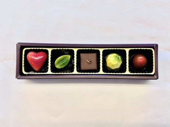 通販】ボンボンショコラ5個入り|本田屋かすてら本舗＊長崎カステラ老舗